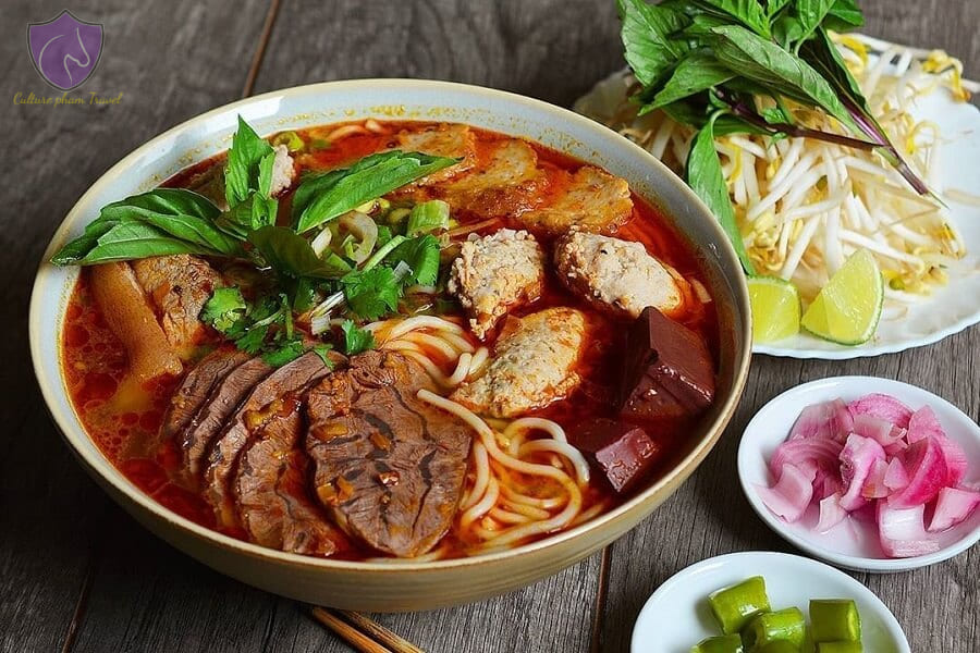 Bún Bò Huế Mộc B’lao